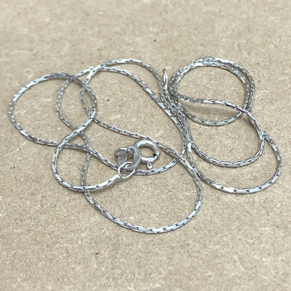 18K 778 AR Star SOLID WHITE GOLD CHAIN 3.1 Grams 18’ - Picture 5 of 9